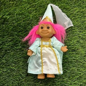 Vintage Russ Troll Medieval Renaissance Dress Blue Pink Hair Princess Castle